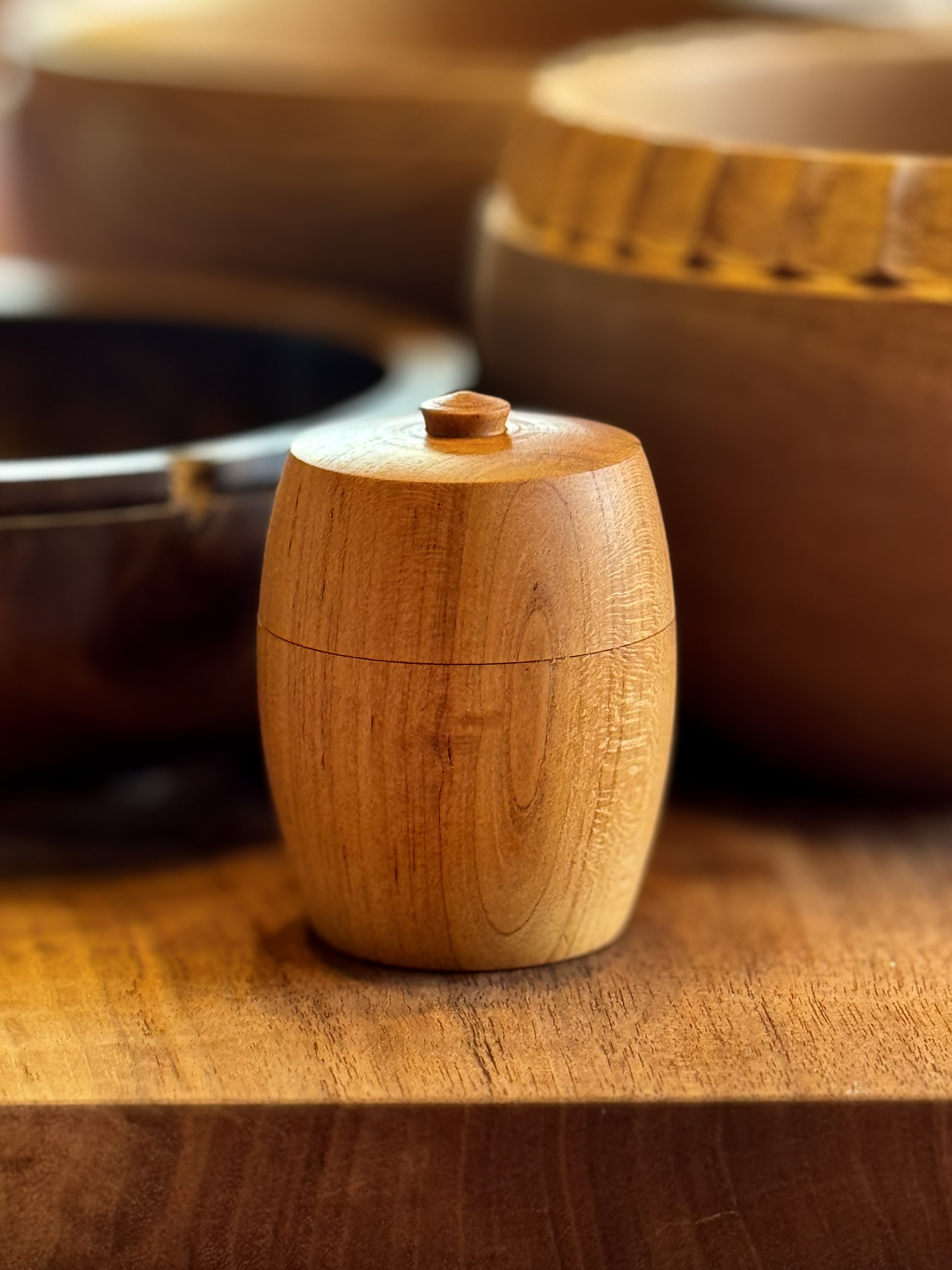Image of a cherry wood box.